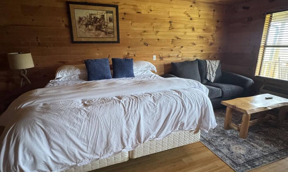 Chewalla Cabin | Cabin 5 at Lamb Ranch