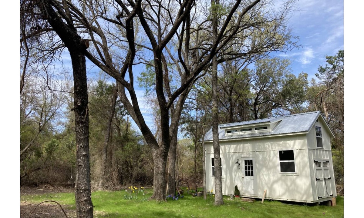 Paluxy Cabin | Cabin Retreat Located Near Glen rose Texas.