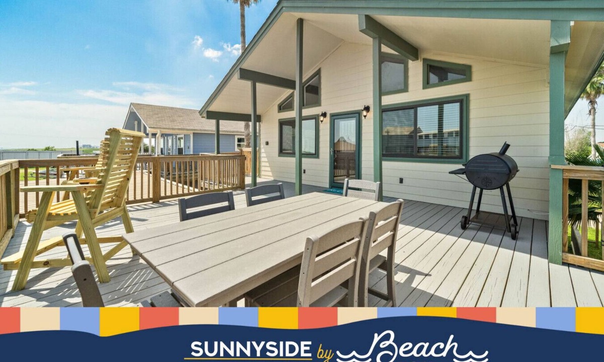 Freeport House | Canal Home with Two Docks and Large Gameroom