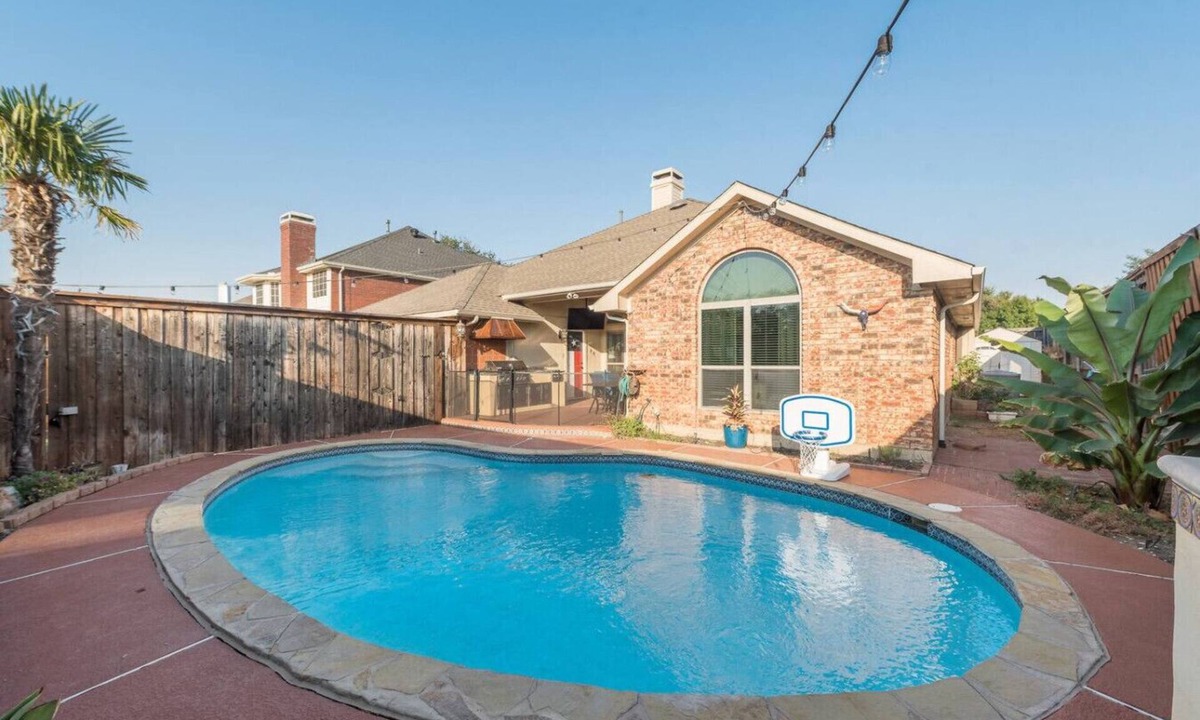 North Central Carrollton House | Carrollton 4 Bed 2.5 Bath ALE Relocation Welcome