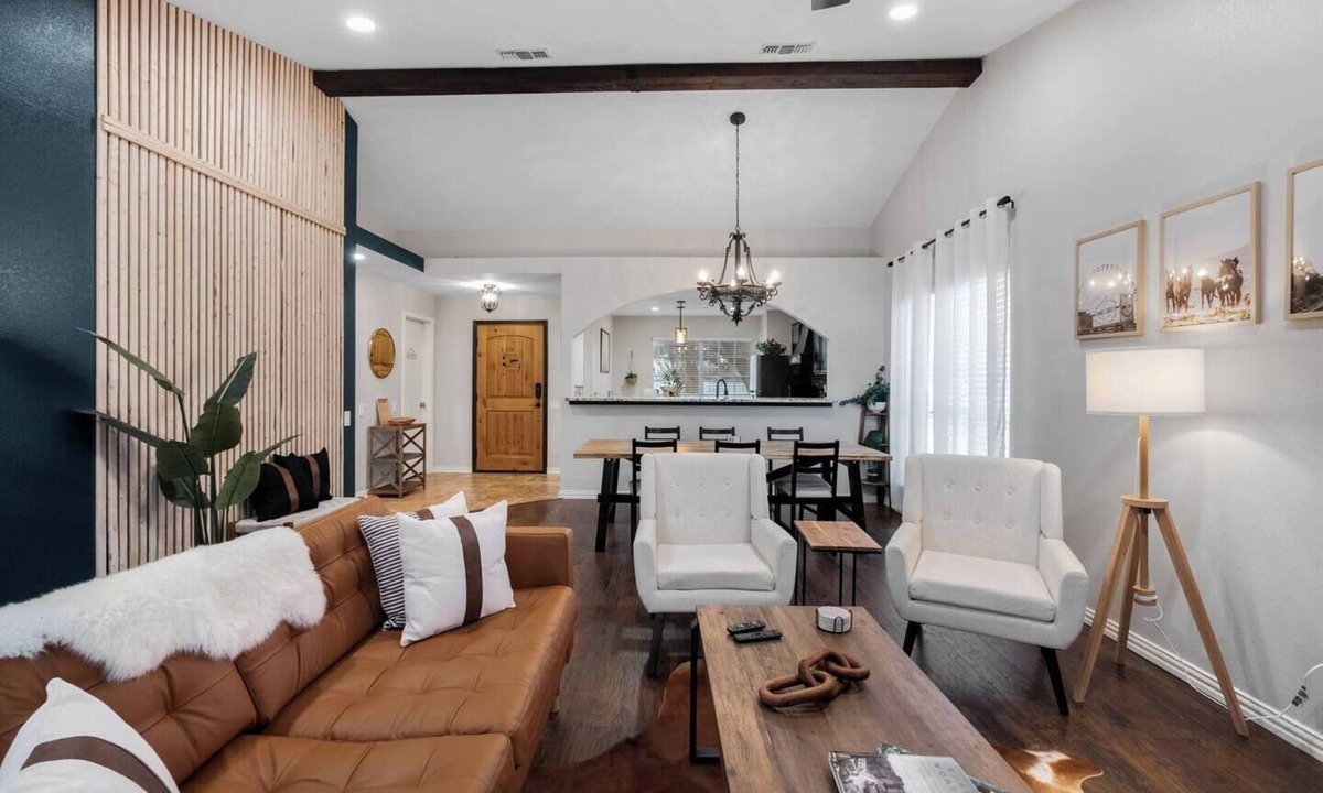 Summerfields House | Casa Amigos/Cozy Getaway Near MAJOR INTERNATIONAL SPORTING EVENT