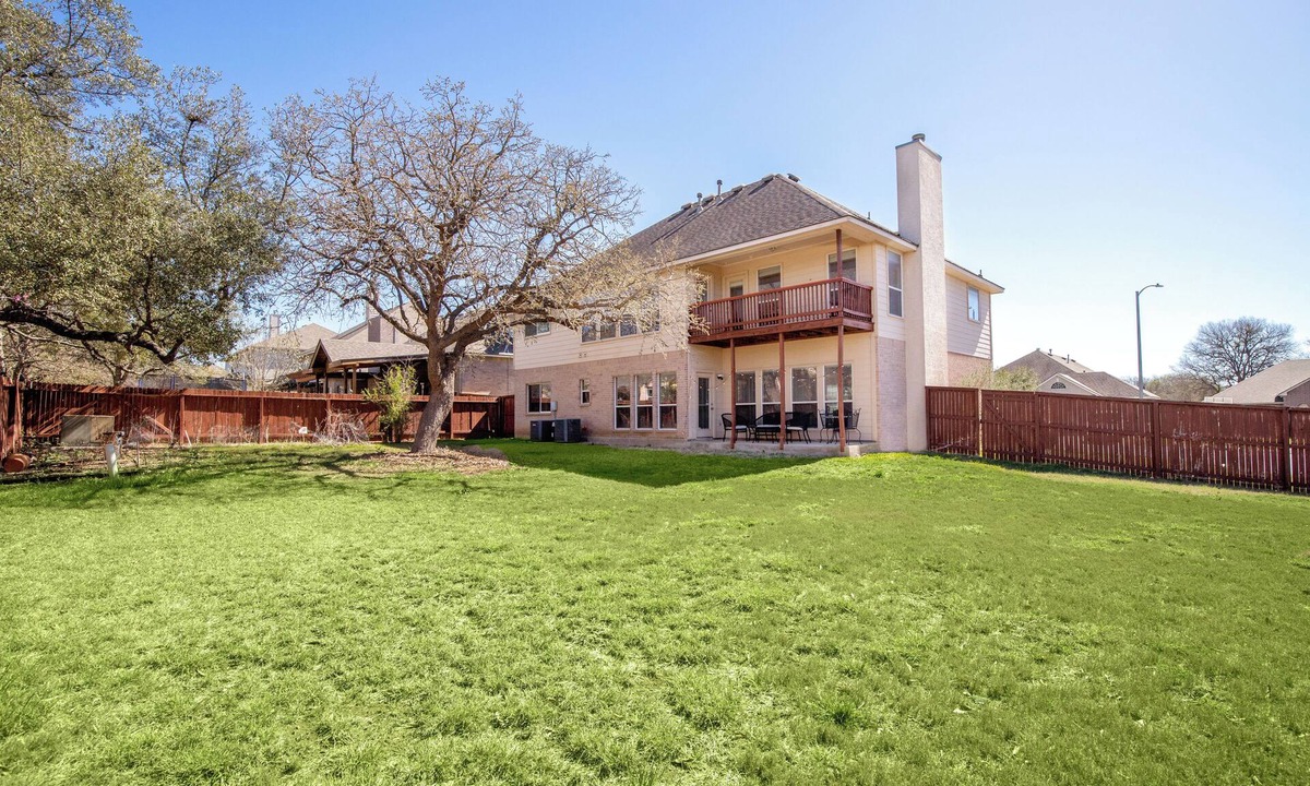 Scenic Oaks House | Casa on the Hill Posh 5 Bed Rms Sparkling Pool