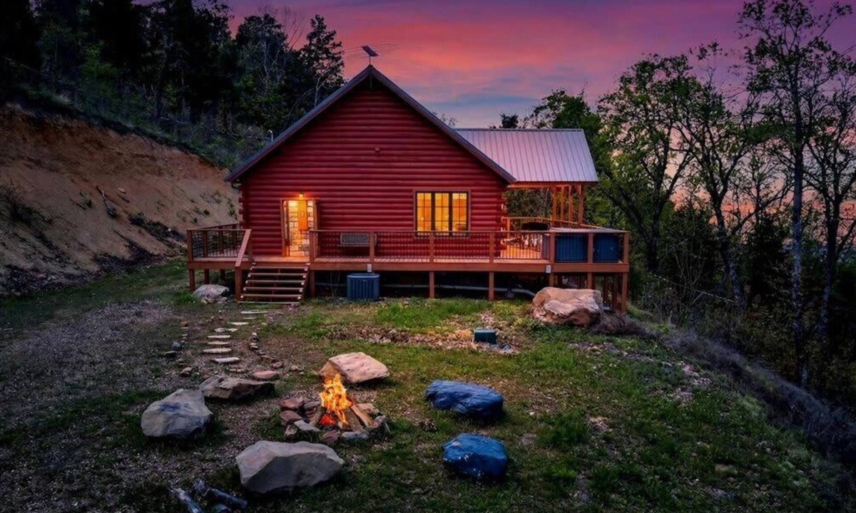 Clayton Cabin | Casa Verde - Lakeview Cabin