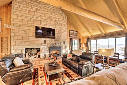 Centennial House | Centennial Cabin w/Hot Tub, Sauna & Pool Table!