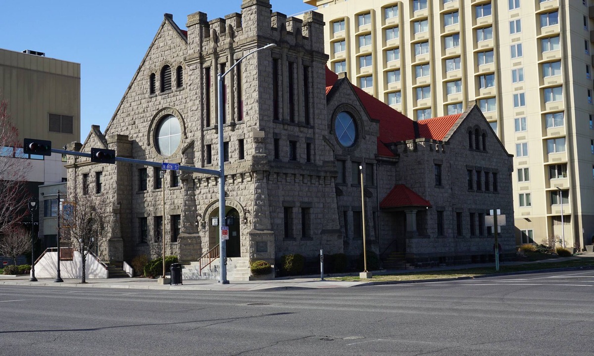 Brownstown Apartment | Center Apt 206 Historical church 1908