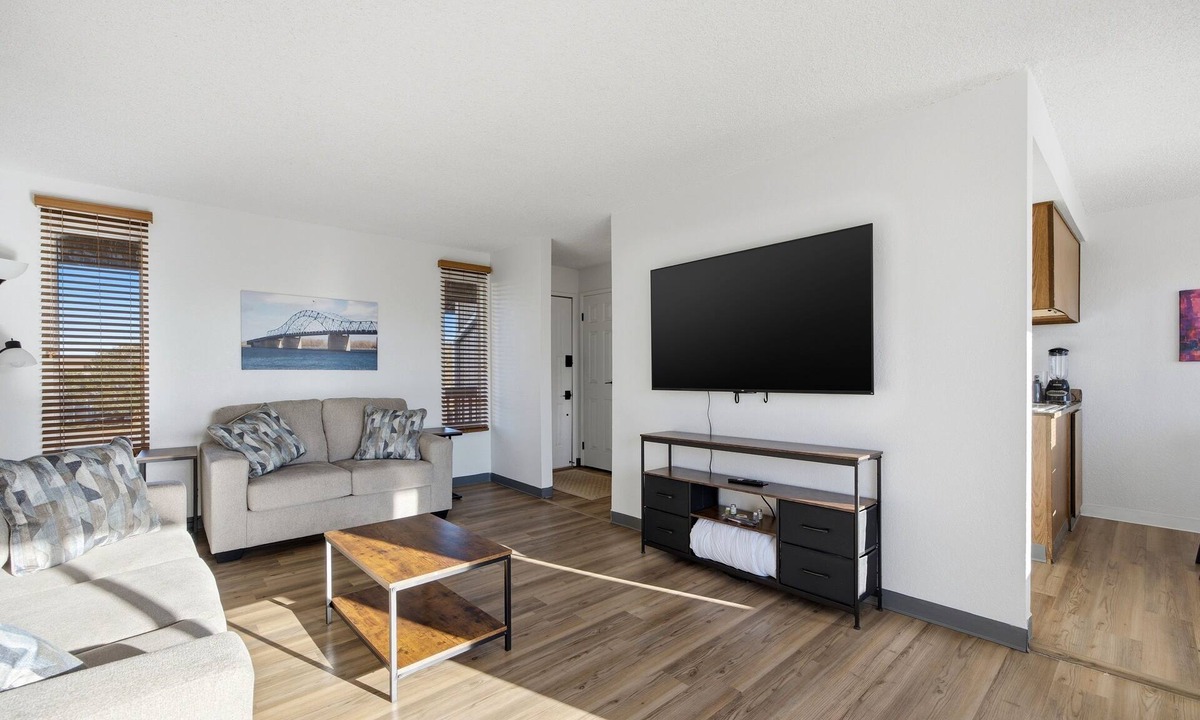Kennewick Apartment | Central Location B in Cul de Sac, 2 Bedroom, 1 Bath-sleeps 6, pets allowed