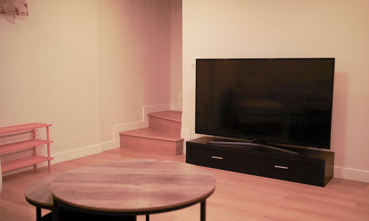 Acres Green House | Charming 1-bedroom at basement in fabulous Lone Tree with WiFi