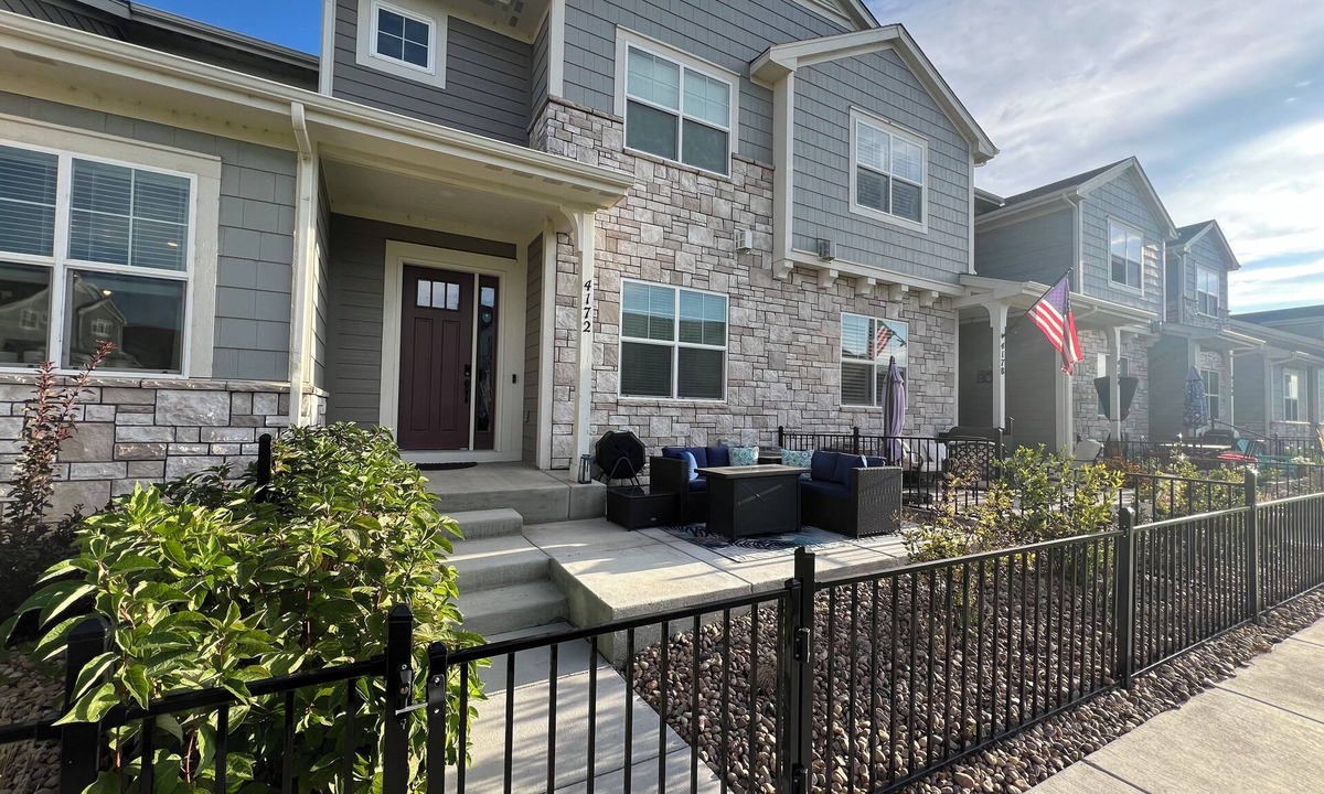 Centerra House | Charming 3-bedroom townhome in Beautiful Loveland with WiFi, AC, fitness room