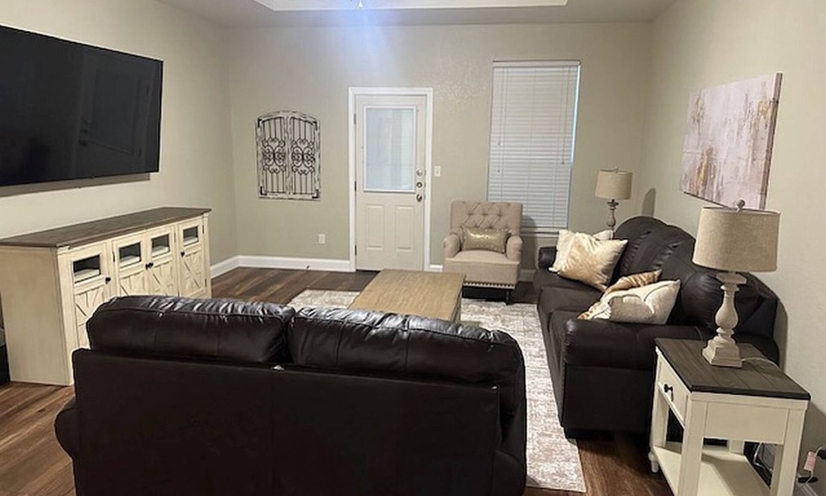 Boerne House | Charming Home btwn Historic Boerne&SanAntonio/FirepitTable/NEWBlackstone Griddle