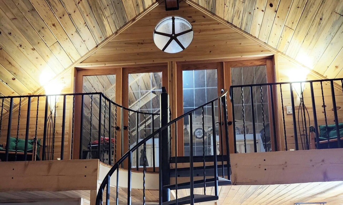 Lincoln County House | Charming rural and private 2-bedroom house with AC south of North Platte, NE