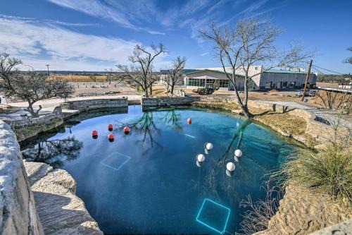 Santa Rosa House | Charming Santa Rosa Home w/Mountain Views & Porch