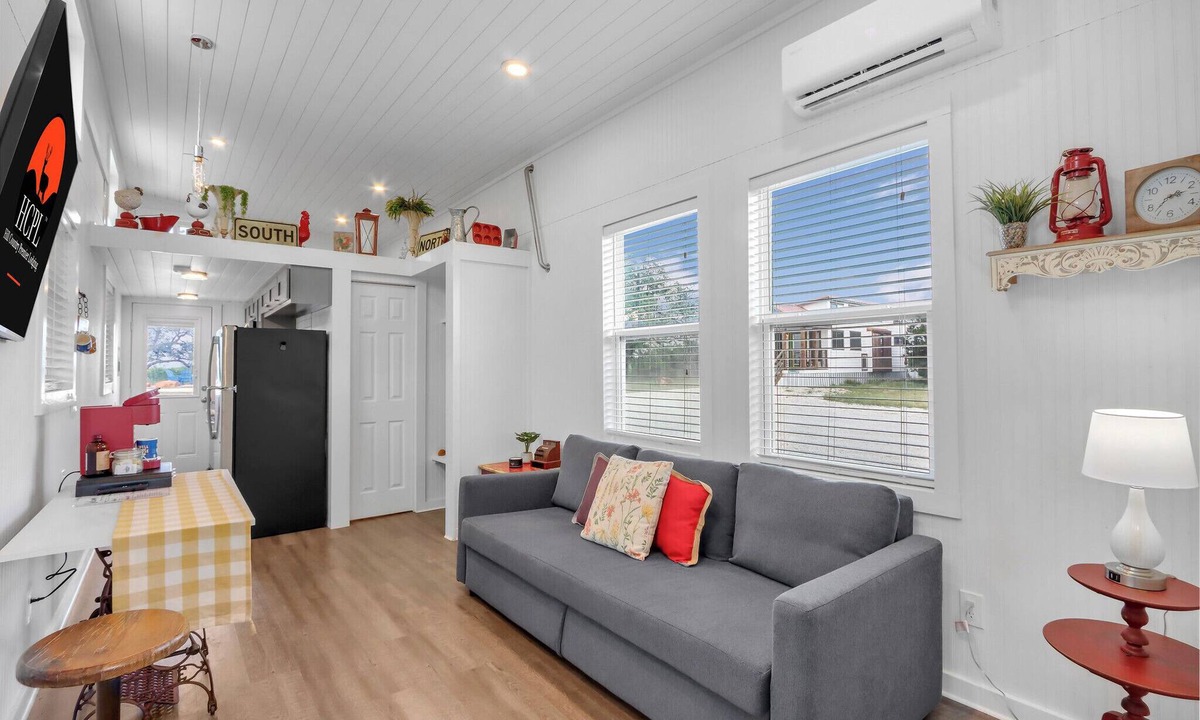 Lampasas House | Charming Tiny Home Near Lake & Hill Country Fun