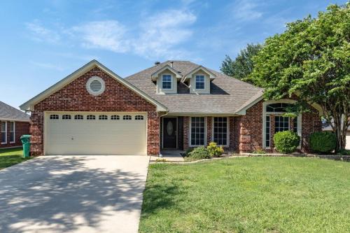 Denton House | Cheer Here! Your World Cup-Ready Getaway