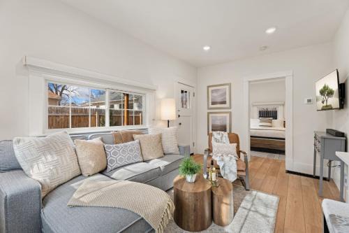 Martinez Park House | Chic Luxury Retreat in Old Town, Walk Everywhere!
