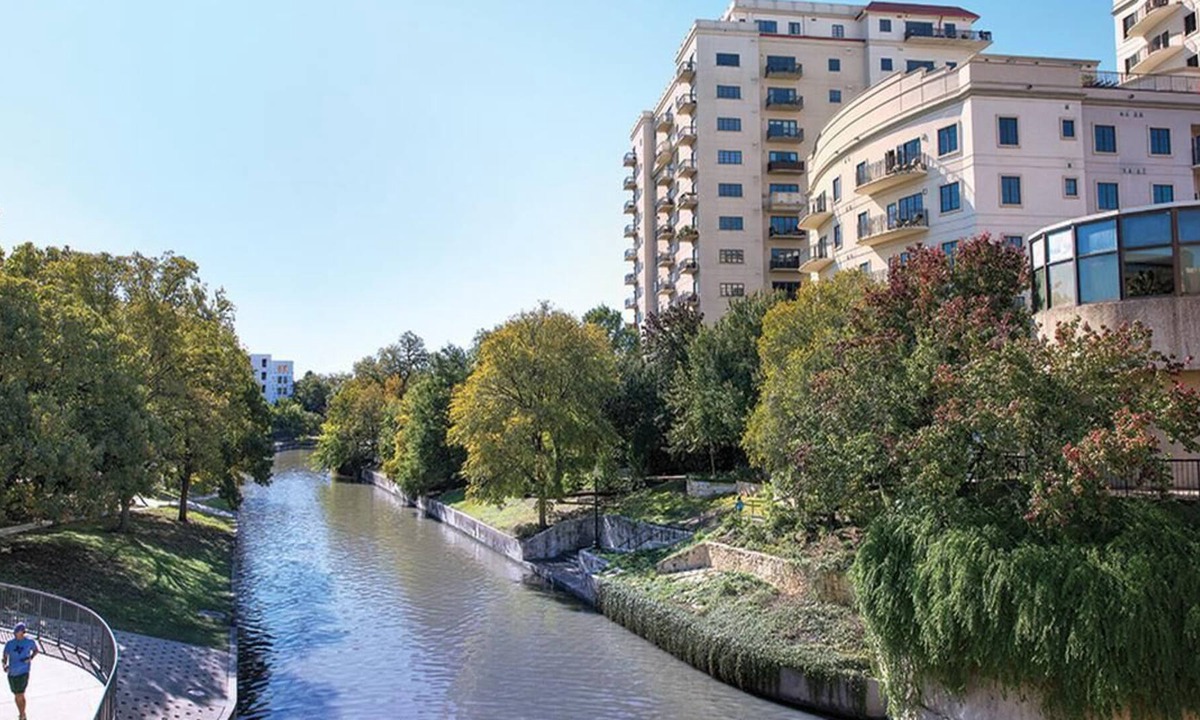 Downtown San Antonio Resort | Close to Alamo, Riverwalk, Shopping, Night Life- Wyndham La Cascada 2 BR Deluxe