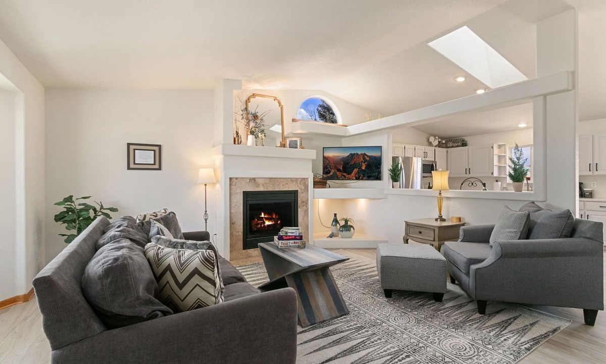 Loveland House | Colorado Mountain Retreat - Easy Access to Rmnp!