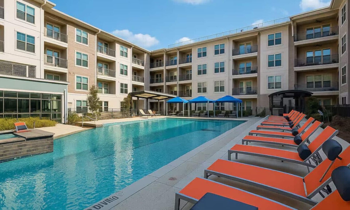 McKinney Apartment | Comfy 1BR w/Pool/Hot Tub/Gym/Free Parking+ Wi-fi