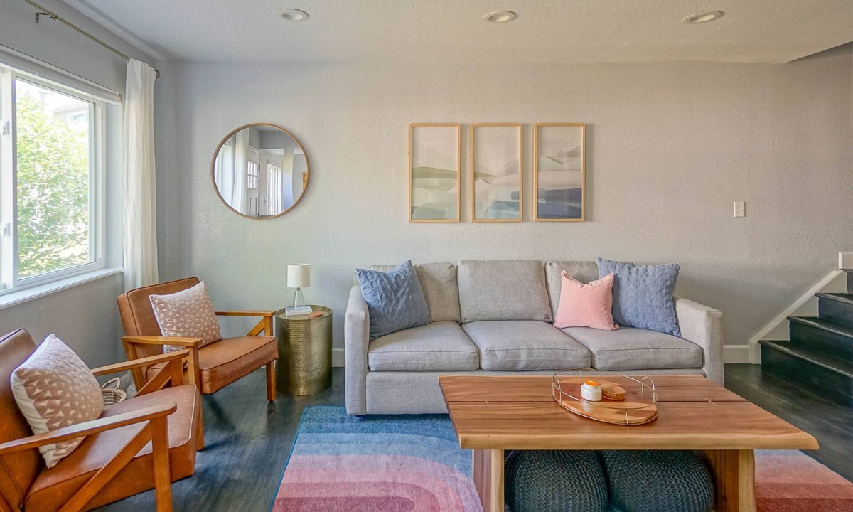 Glenwood Grove - North Iris House | Comfy Cute Condo - entire home