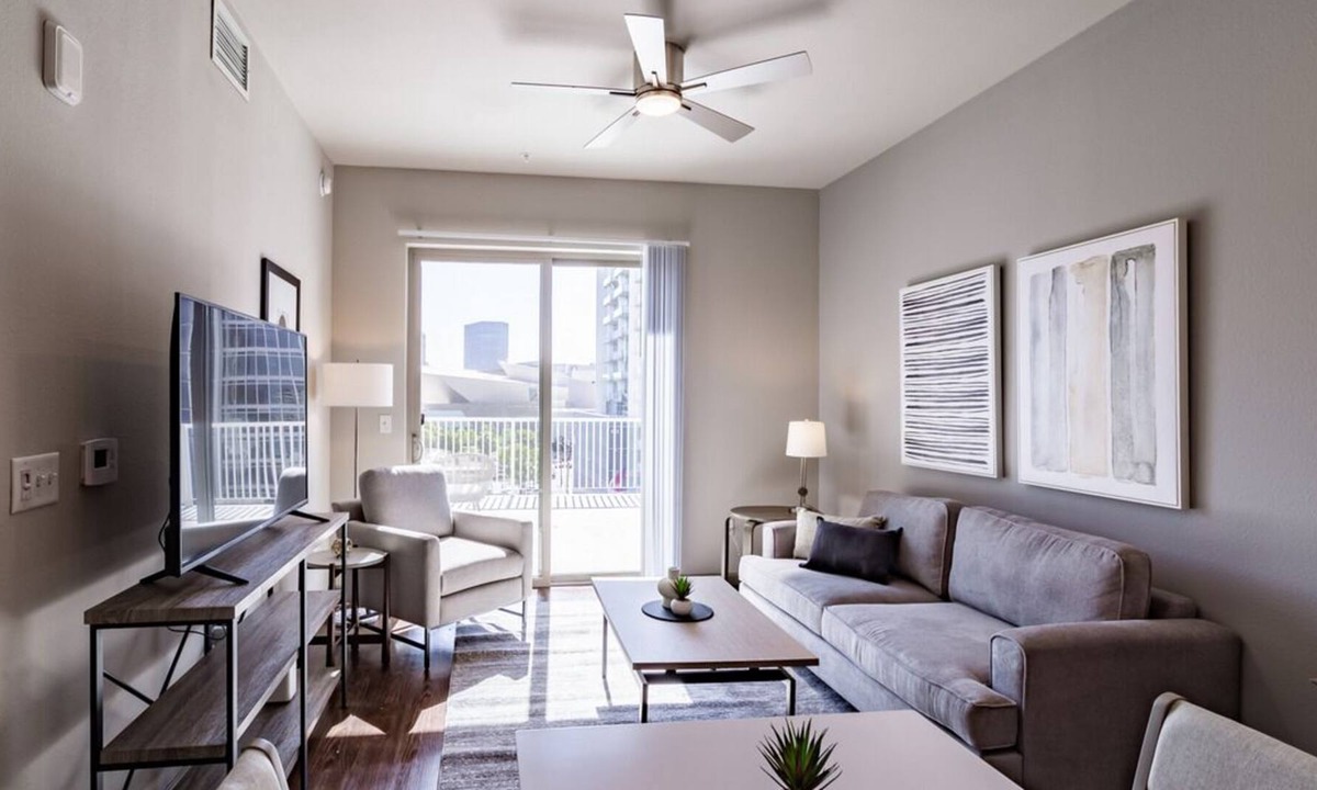 Civic Center Apartment | Contemporary large 1BR, in unit Washer/Dryer, FREE parking with all amenities!