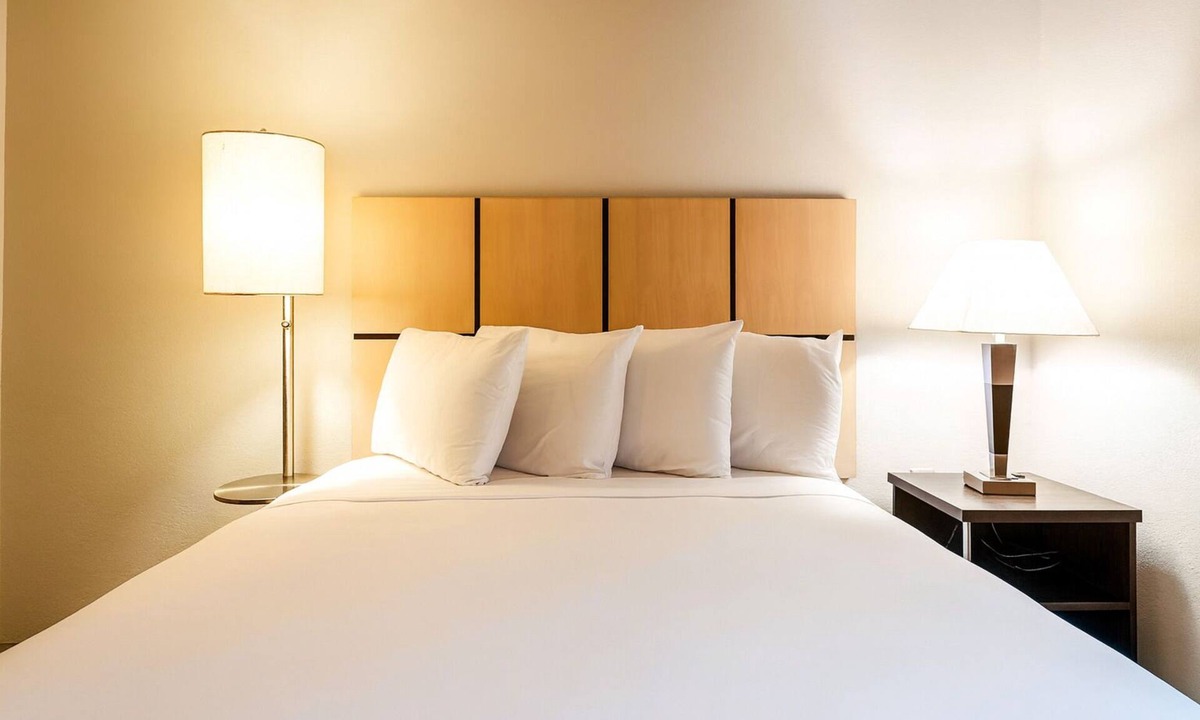 Fossil Creek Resort | Contemporary Suite | Kitchenette | Near Park