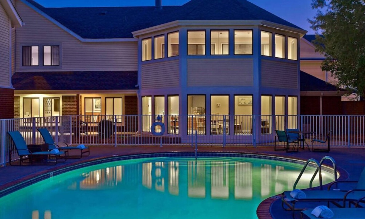 Eagan House | Convenient Countryside Stay, 4 Awesome Units, Pool, Free Parking, Pet-Friendly