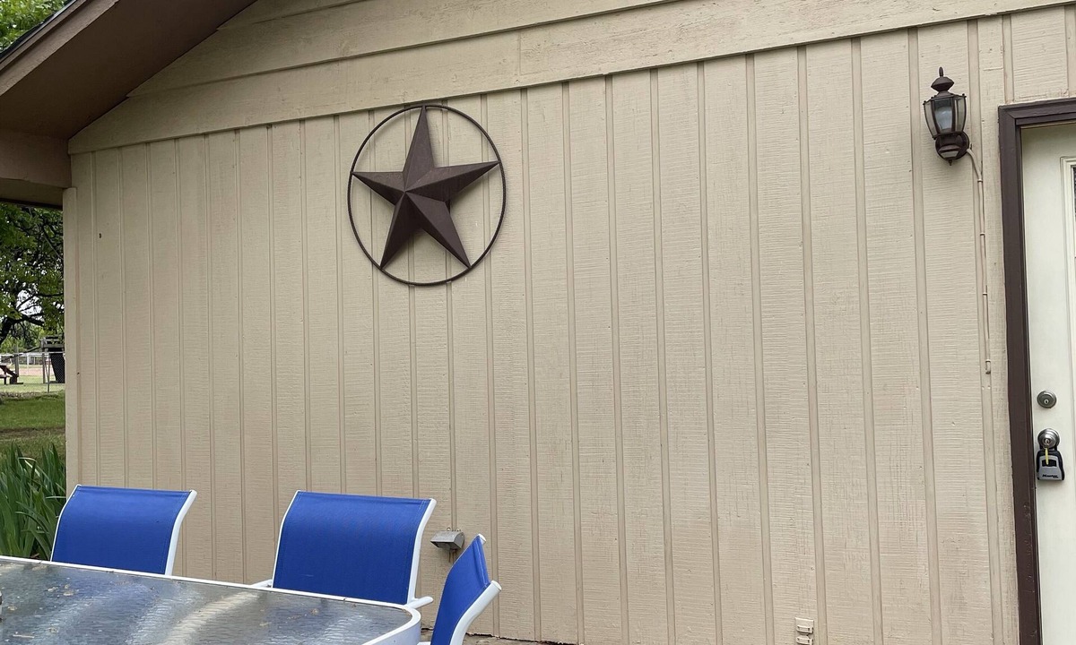 Edmond House | Covell Cottage