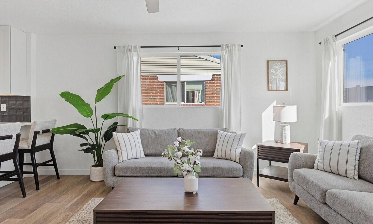 Delmar Parkway House | Cozy 2BR Retreat with Backyard Lounge