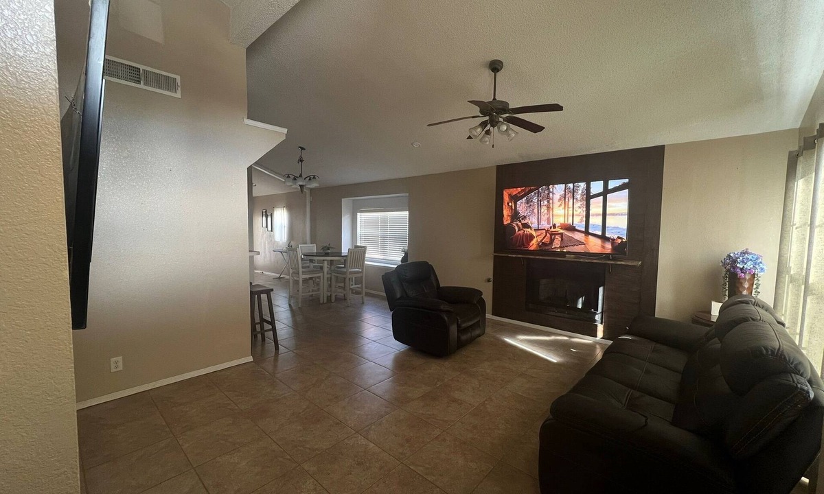 Northeast El Paso House | Cozy 3-bedroom/2 bathroom house in charming El Paso