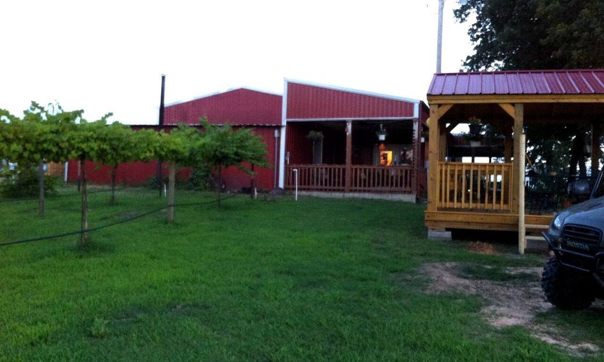 Hughes County Cabin | Cozy Cabin Rental on Vineyard in Allen, Oklahoma