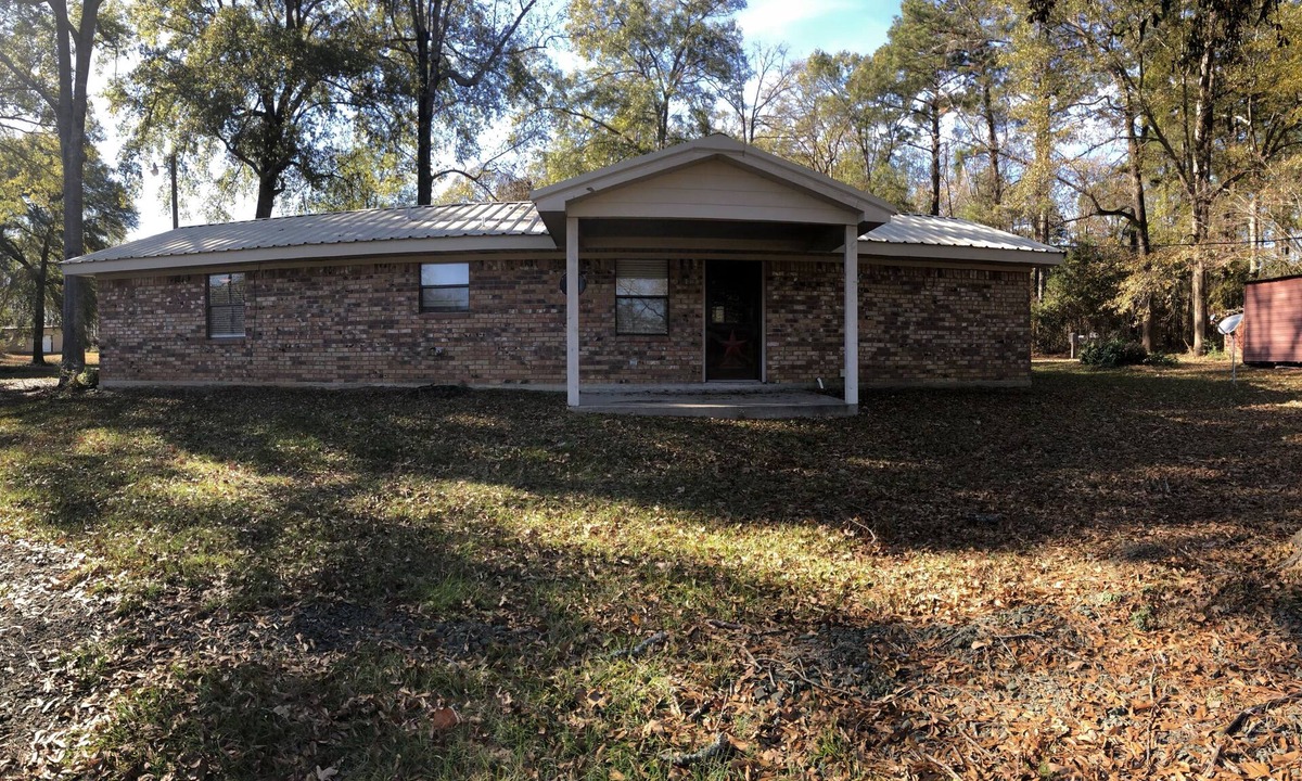 Hemphill House | *Cozy Home on Toledo Bend* Big Circle Drive* Boat Parking* Close to Boat Ramp*