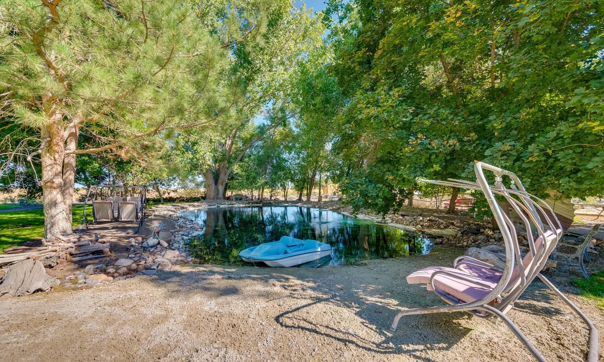 Caldwell Apartment | Cozy Idaho Retreat w/Grill & Fire Pit!