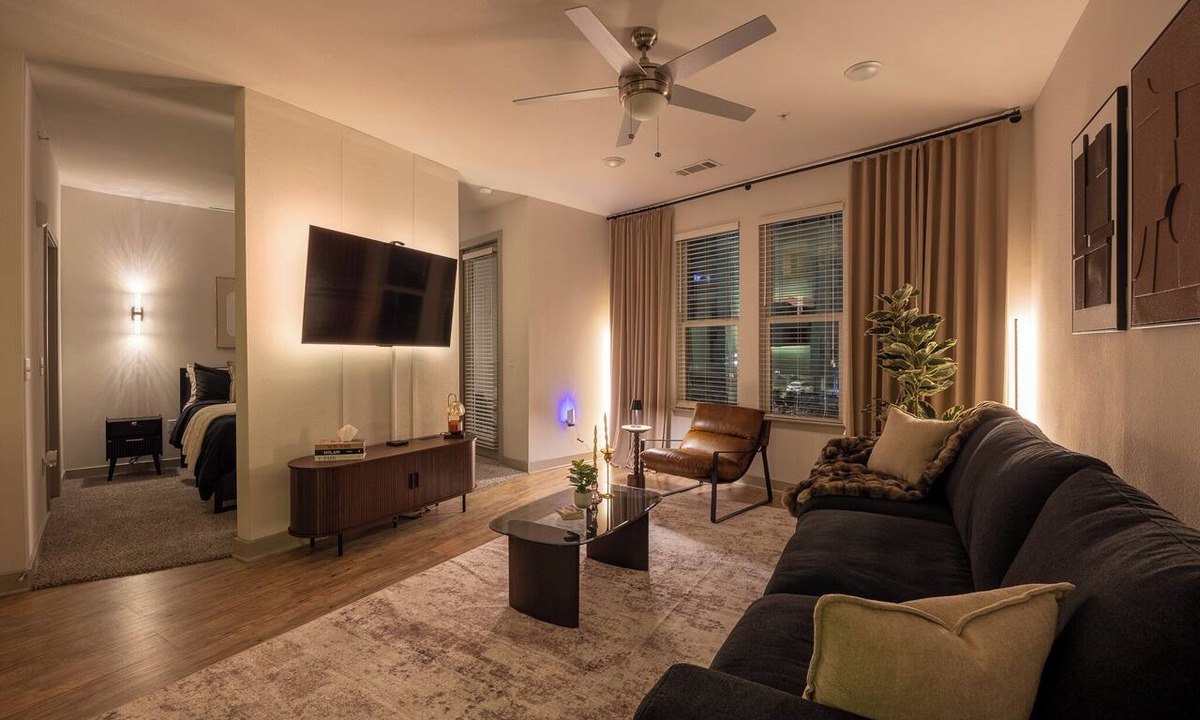 Fort Worth Apartment | Cozy Modern Luxury Apartment in Fort Worth