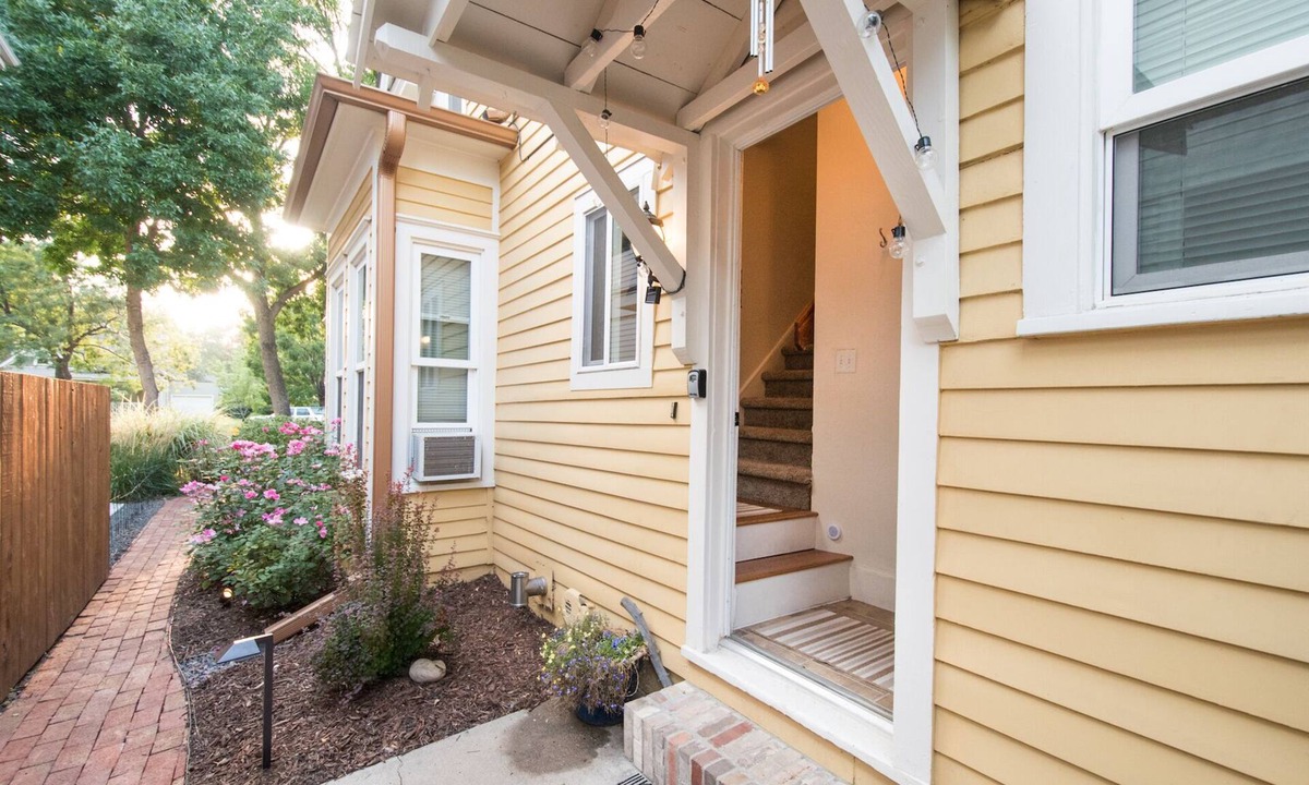 Old Town West Apartment | Cozy Victorian Cottage in the Heart of Old Town!