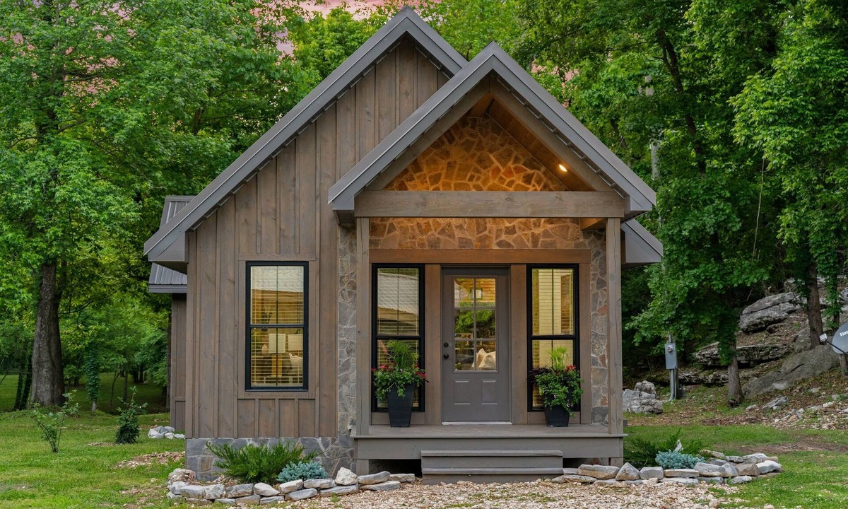 Marshall Cabin | Creek Swimming Hole Buffalo River Hot Tub