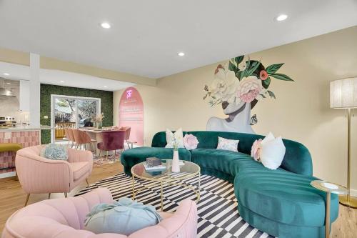 Allendale Area House | Custom Home in Arvada, Colorado