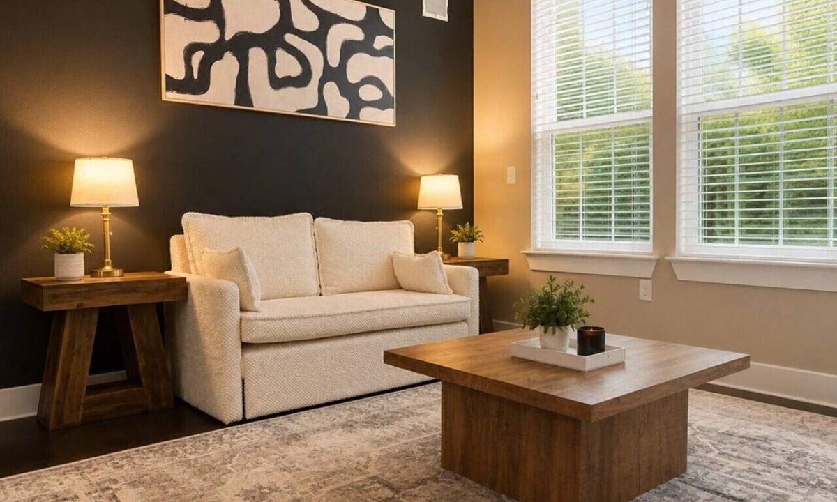 Las Colinas Apartment | Dallas–Fort Worth Crew-Ready 2BR · Pool+Gym·Irving