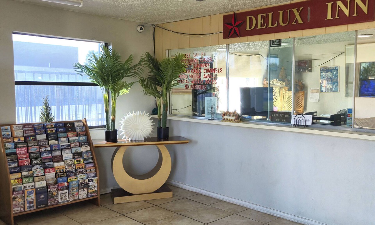 Grand Prairie Hotel | Deluxe Inn Motel By Oyo Grand Prairie Interstate 30