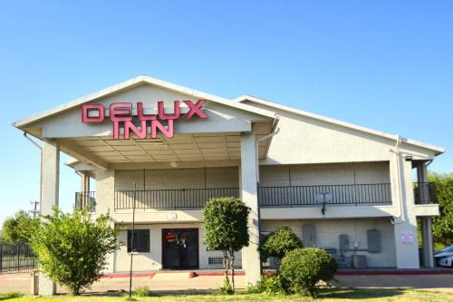 Grand Prairie Hotel | Deluxe Inn Motel By OYO Grand Prairie Interstate 30