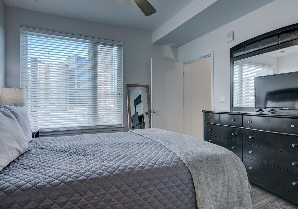 Uptown Apartment | Denver Apartments 30 Day Rentals 2 Bedroom