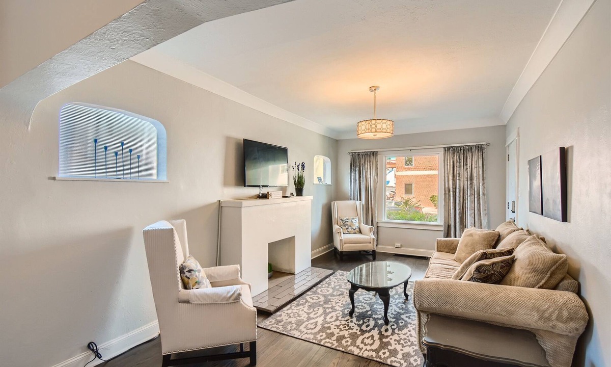 South Park Hill House | Denver Furnished Rental - Duplex Bungalow