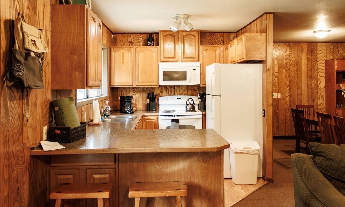 Packwood Cabin | Deputy Ranger Family Cabin | 4 Bed, 2 Bath