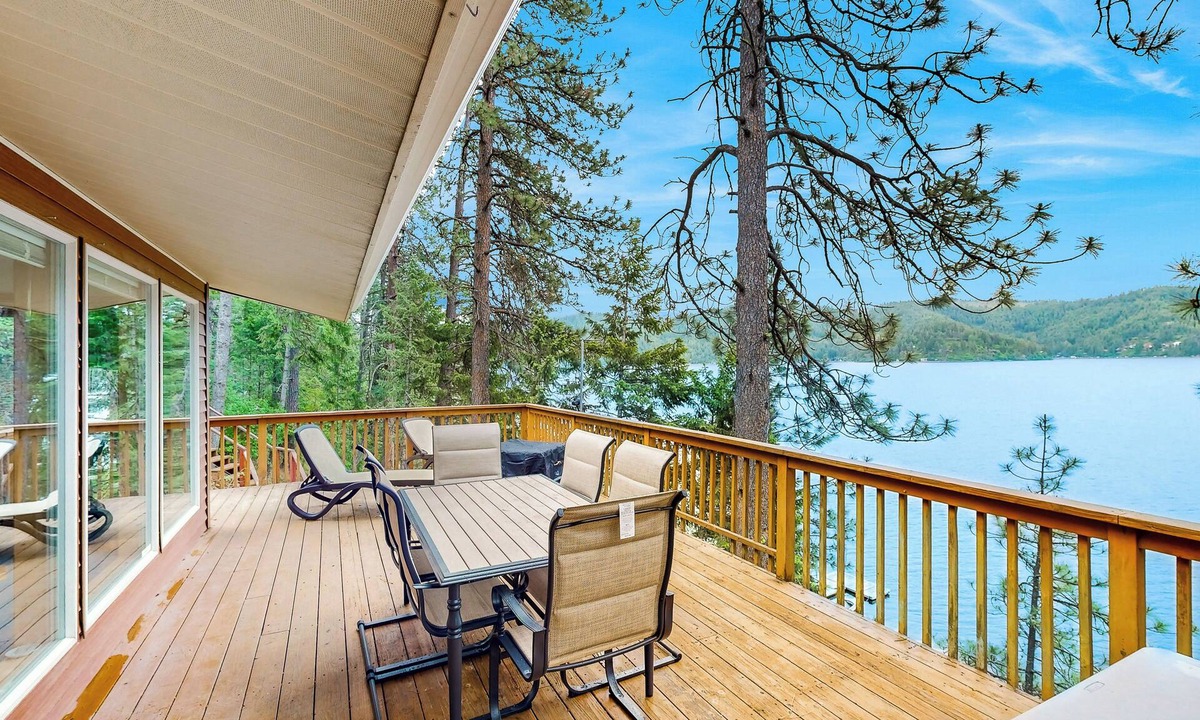 Loon Lake House | Dock, Deer Lake Access! Fishermen's Paradise
