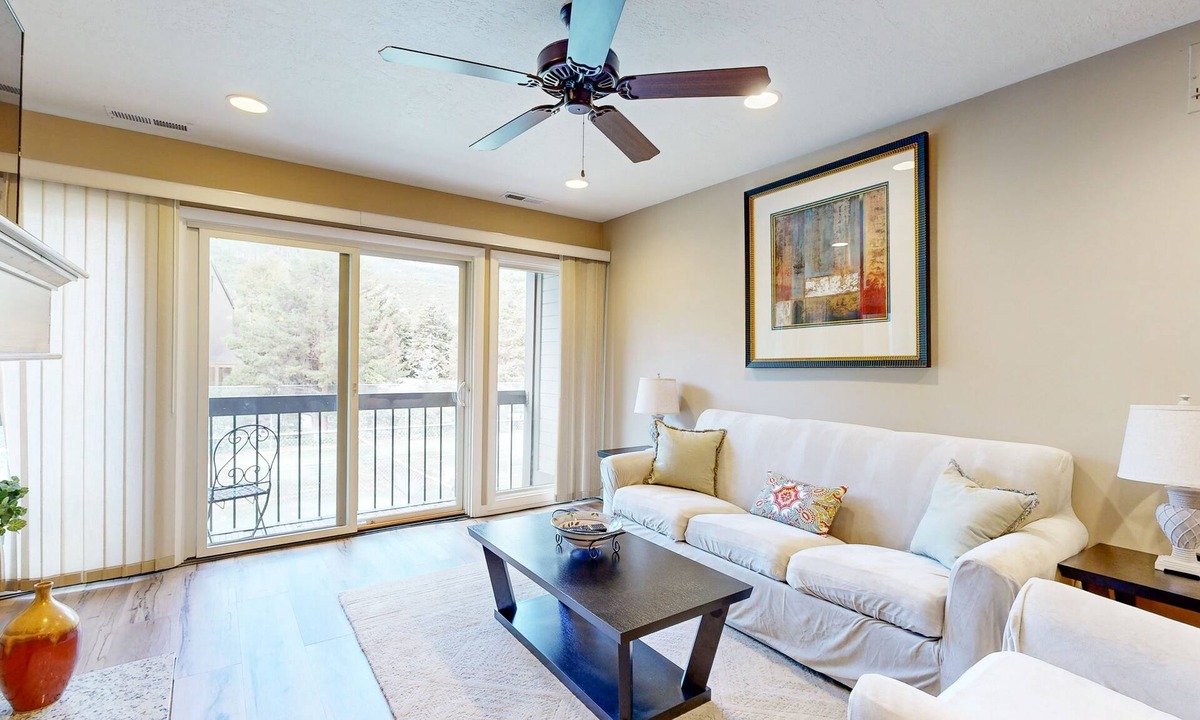 North Park City Condo | Dog-Friendly, Third-Floor Condo Near Park City Mountain Lifts