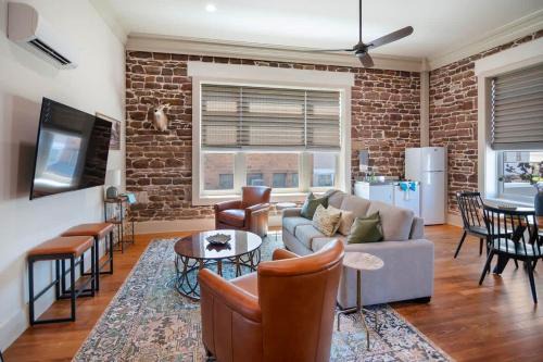 Mason Apartment | Drifter Suite 2