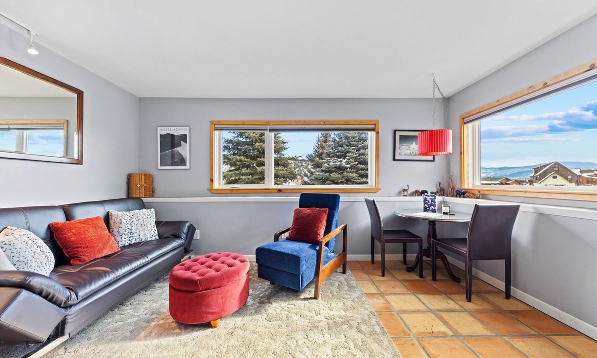 Eagle Apartment | Eagle Mountain View Apartment, 30 mins to Vail