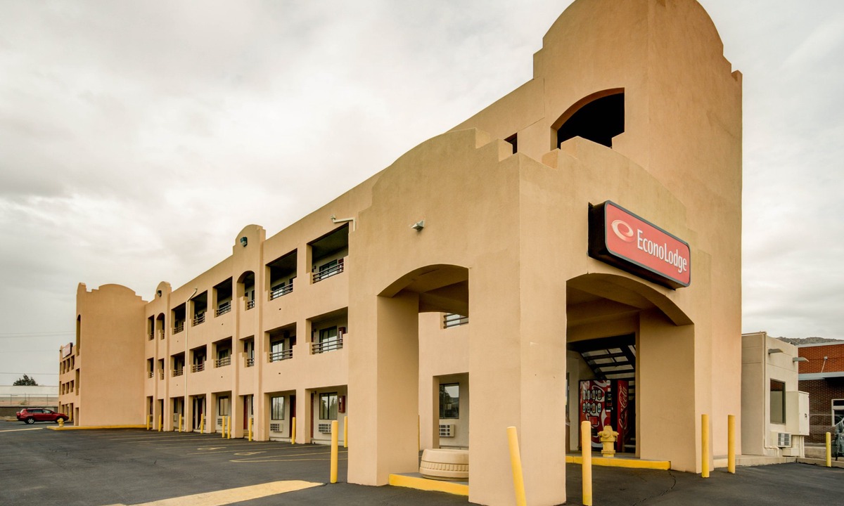 Canyon Acres Hotel | Econo Lodge East
