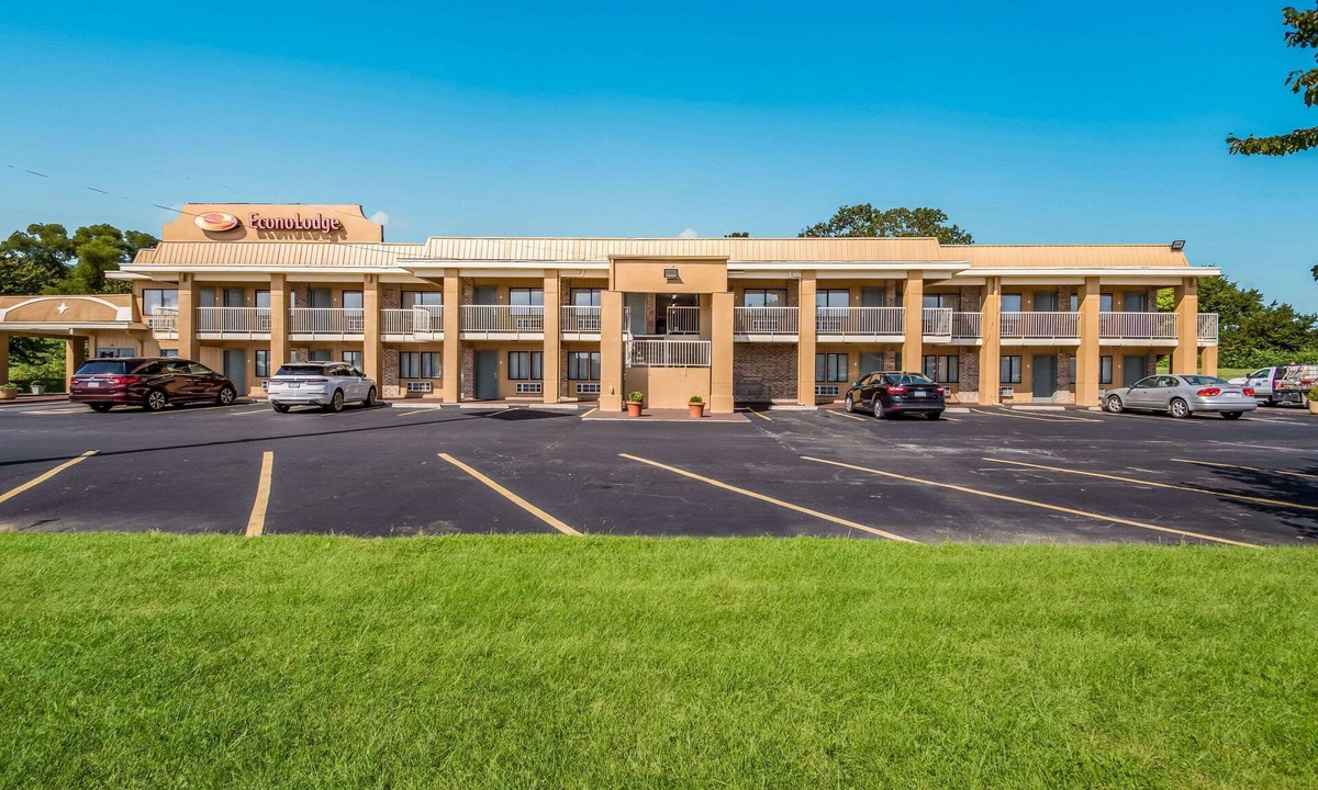 Kearney Hotel | Econo Lodge Kearney - Liberty