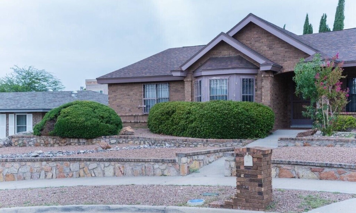 Bandolero - Tarascas House | El paso Home
