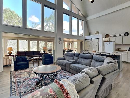 Alto House | Enchanted Forest