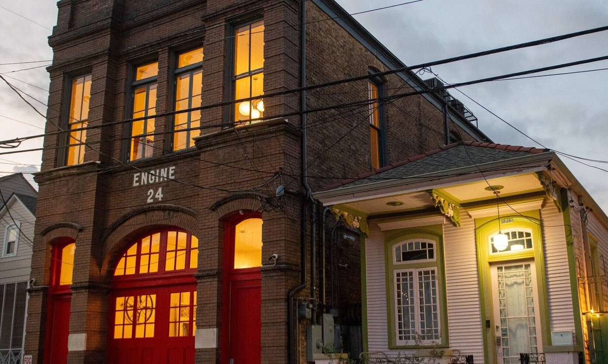 Bywater Bed & Breakfast | Engine 24 Firehouse Bed & Breakfast